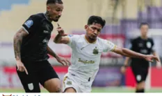 Tiga Poin Krusial! Persis Solo Resmi Tinggalkan Zona Degradasi Usai Tekuk Bhayangkara FC